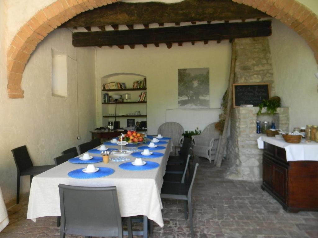 Gli Appartamenti Di Torre Bertona Todi Eksteriør bilde
